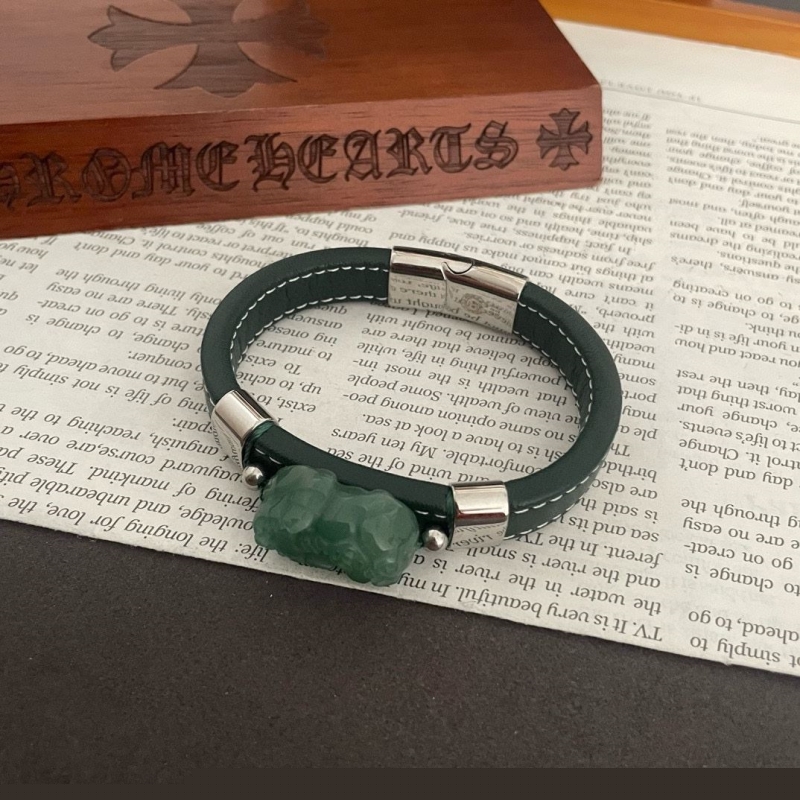 Ch**me He**ts bracelets
